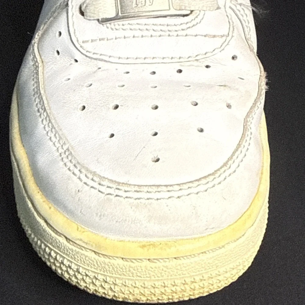 Size 6.5 - Nike Air Force 1 '07 White W